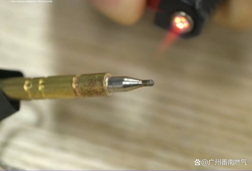 熄火保护装置燃气灶原理_灶具熄火保护装置图片_灶台熄火装置