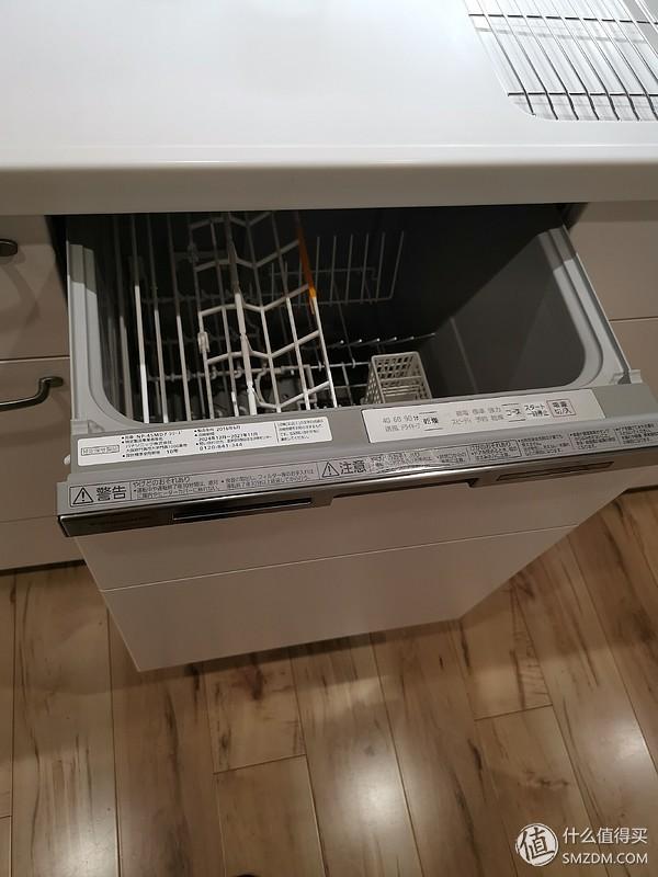 橱柜抽屉轨道怎么取下来视频_橱柜抽屉轨道安装_如何拆卸橱柜抽屉的滑轨
