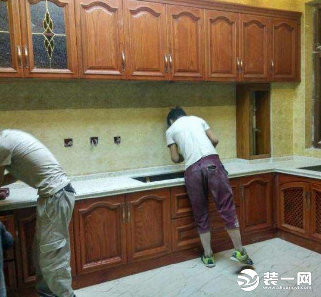 橱柜定制尺寸怎么算_橱柜定制尺寸初步怎么量的_定制橱柜尺寸